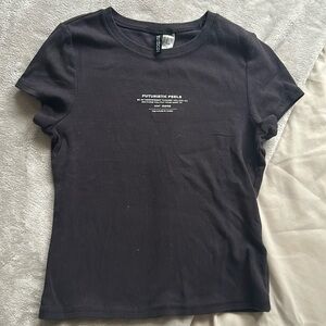 h&m graphic top